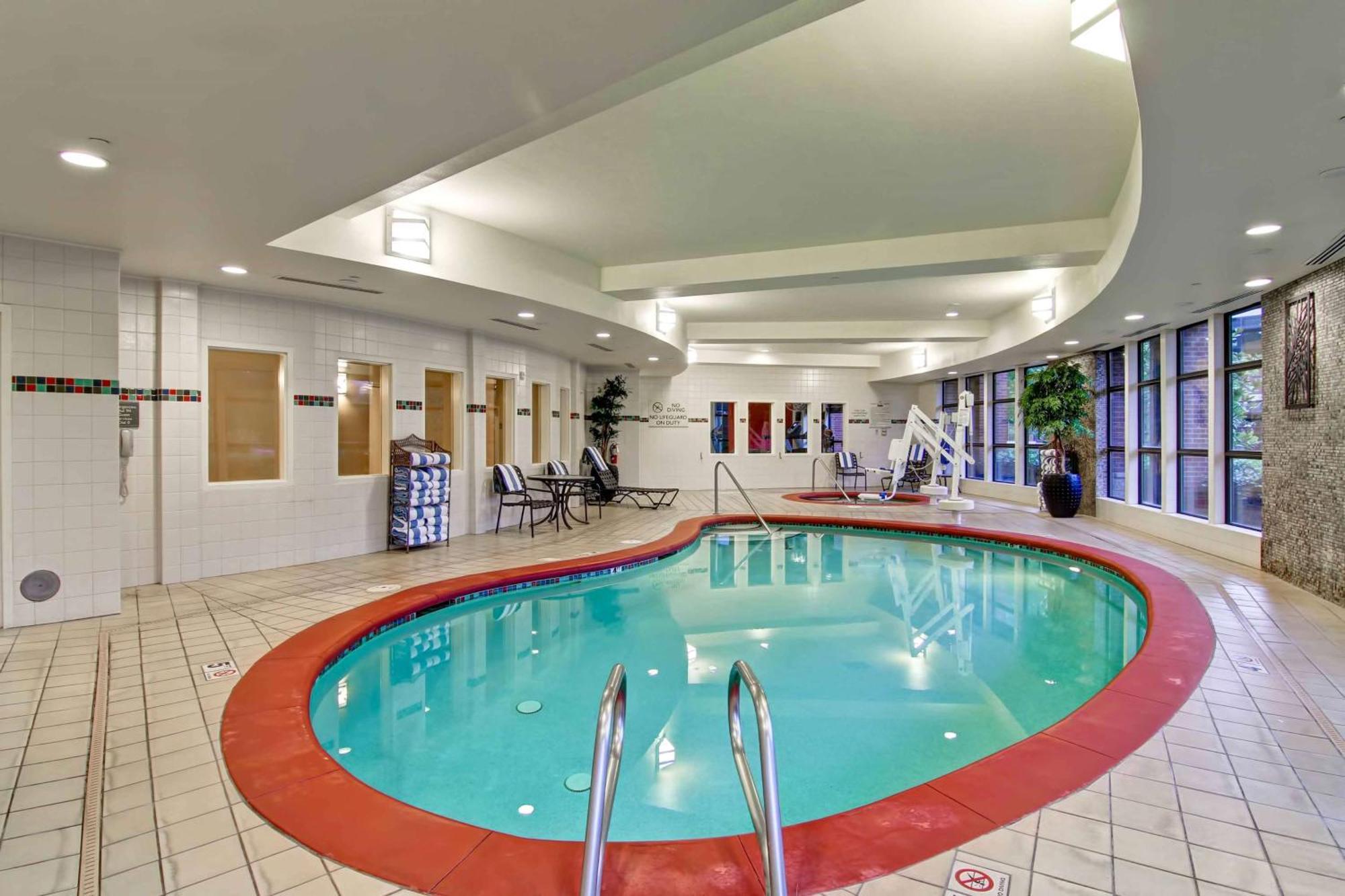 Hilton Garden Seattle/issaquah 3*